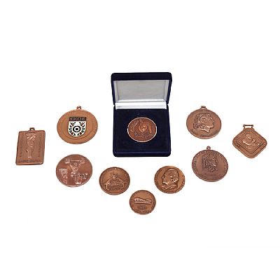 Πρεσαριστά χάλκινα μετάλλια