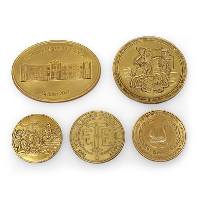 Πρεσαριστά ορειχάλκινα μετάλλια